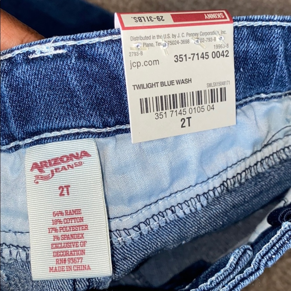 Jean - Picture 3 of 4
